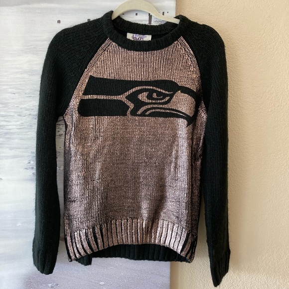 Touch by Alyssa Milano Sweaters - 💚💙 NWOT SEAHAWKS Sweater Sz Small